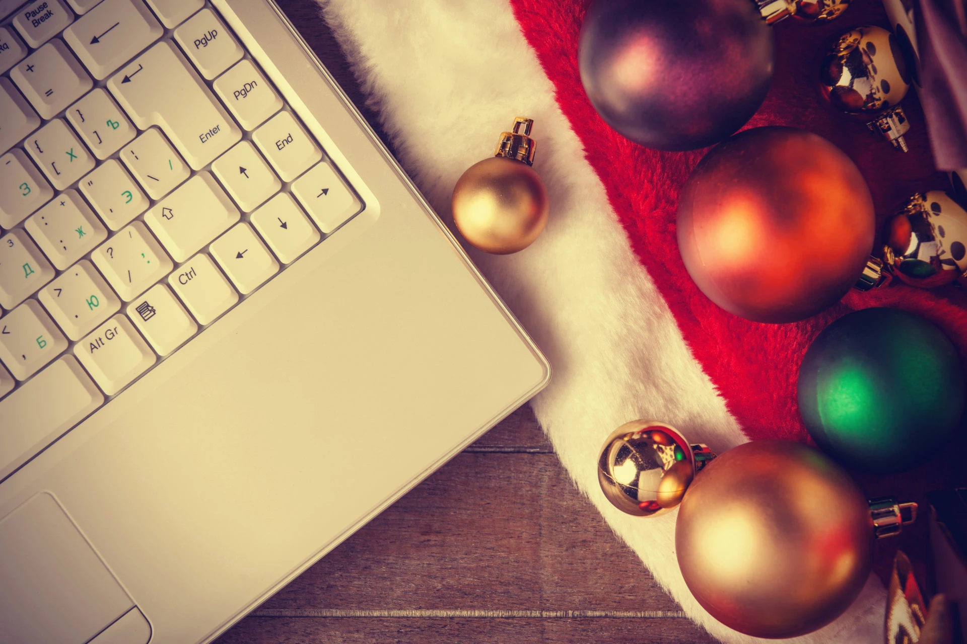 Organiser vos emails en rentrant des vacances de Noël